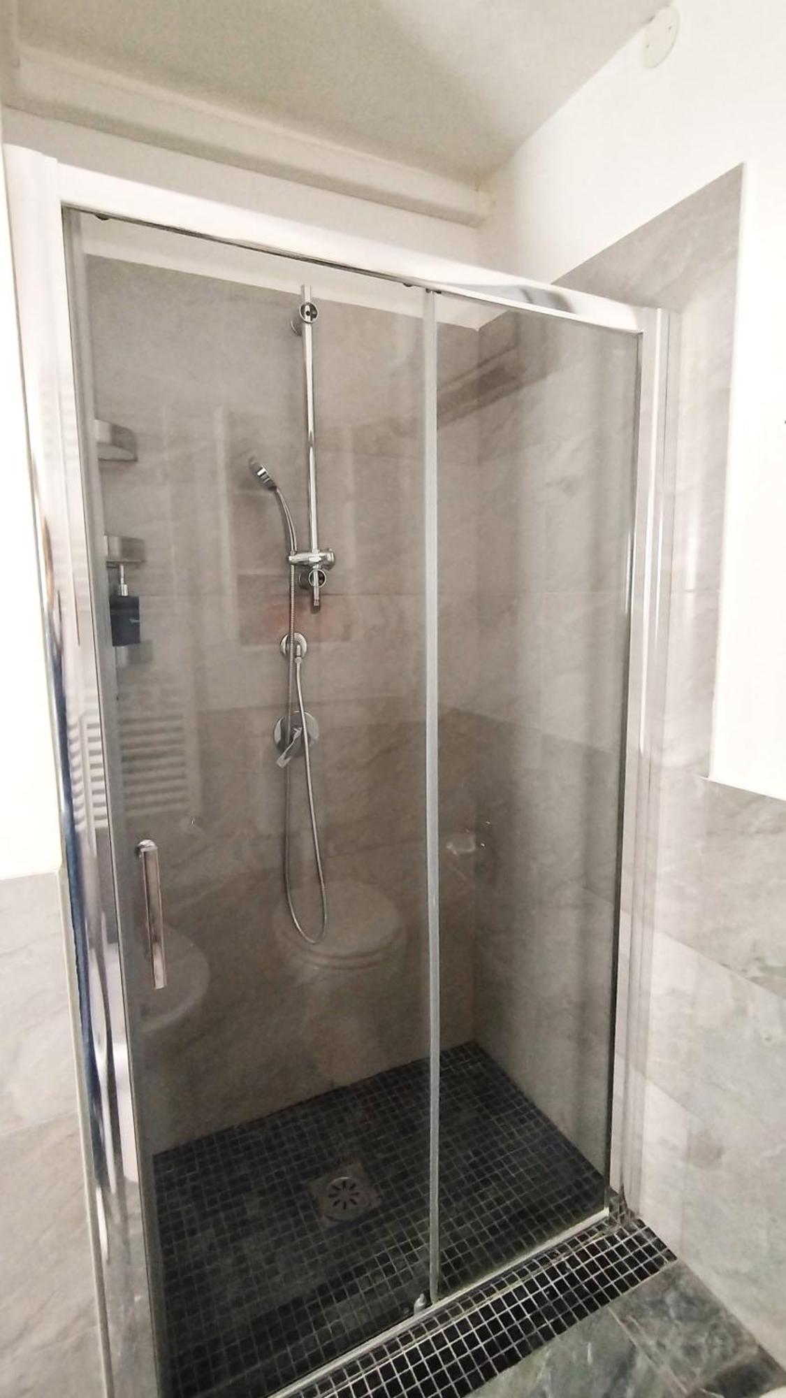 The Wooden Loft - Bari Centro Apartment ภายนอก รูปภาพ